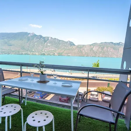 & Fenetre Sur - Terrasse & Parking